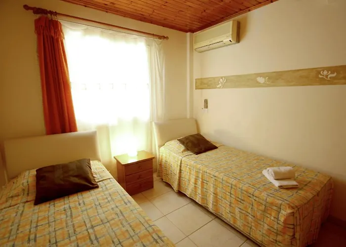 Alonia Villas